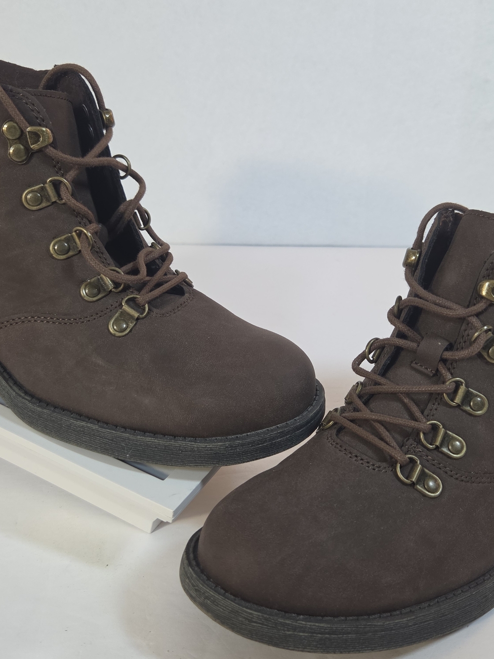 Rocket Dog Train Brown Faux Suede Lace Up Sweater Knit Cuff Ankle Boots Booties